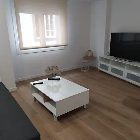 דירה Turisticos Demar *